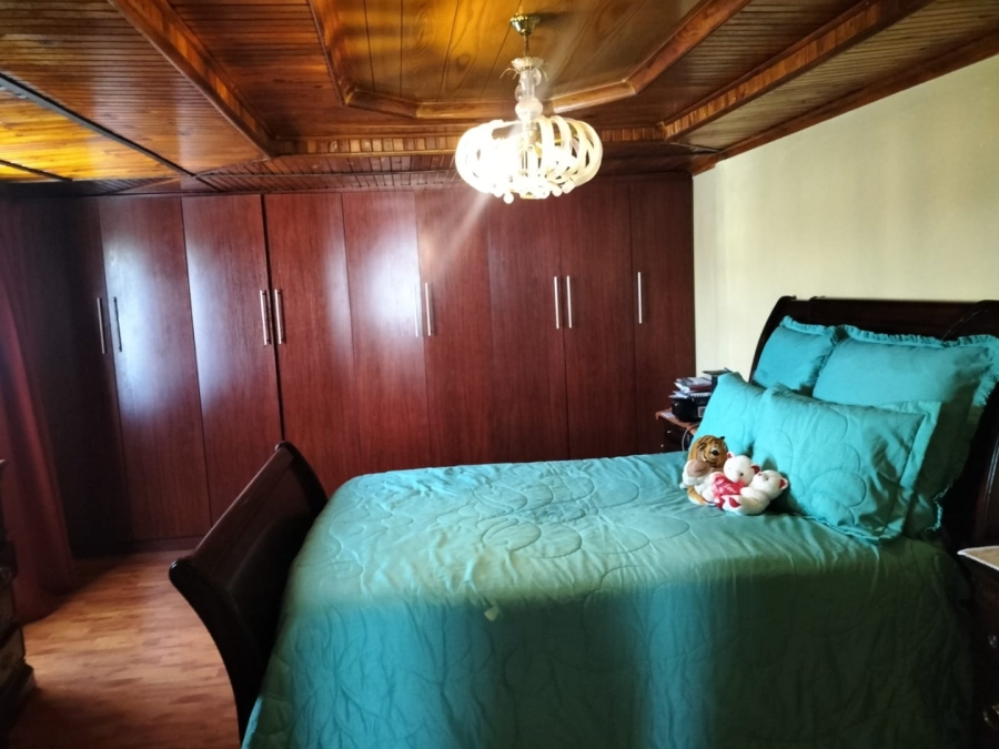 4 Bedroom Property for Sale in Mdantsane Nu 10 Eastern Cape